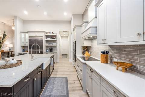 14248 Laguna Springs Ln, Naples FL - photo 22 of 49