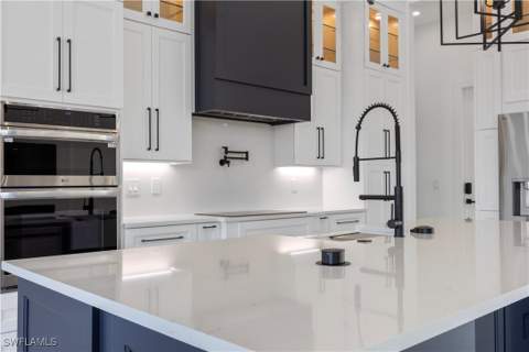2507 Gleason Pkwy, Cape Coral FL - photo 10 of 50