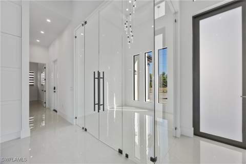2507 Gleason Pkwy, Cape Coral FL - photo 9 of 50