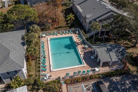 14474 Lakewood Trace Ct, Fort Myers FL - photo 15 of 34
