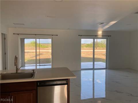 142 Plantation Dr, Labelle FL - photo 12 of 38