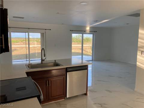 142 Plantation Dr, Labelle FL - photo 13 of 38
