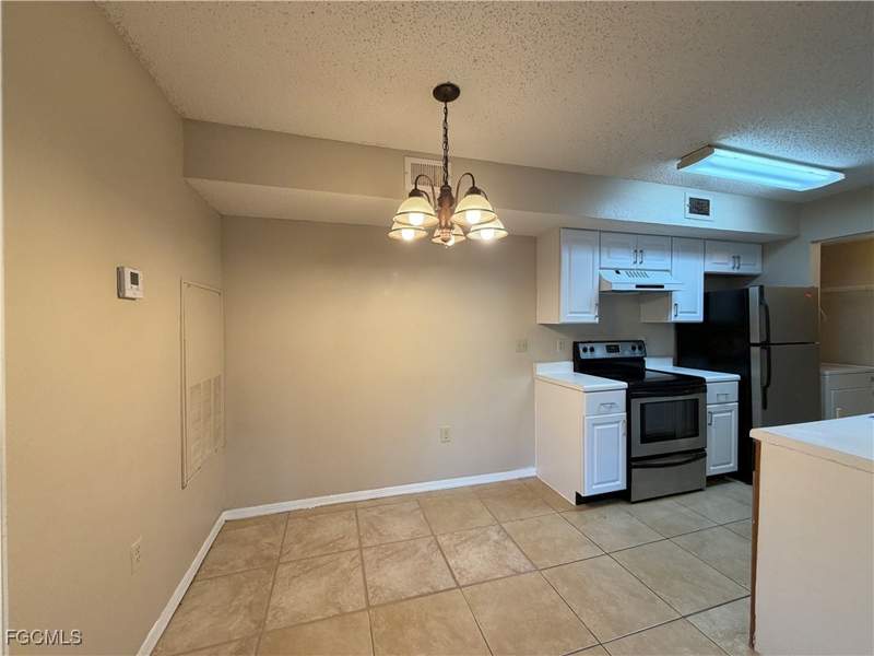 1 bedroom Condominium at 12561 Equestrian Cir 804, Venetian Palms, Fort Myers — photo 3