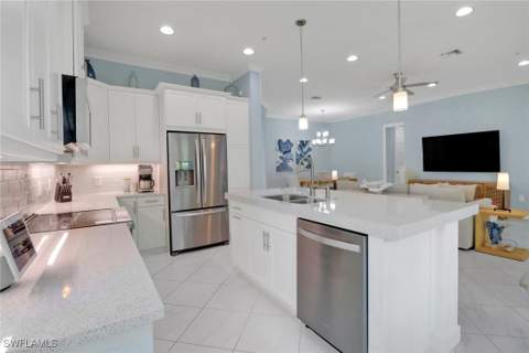 6509 Dominica Dr 101, Naples FL - photo 10 of 33