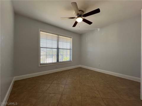5270 Treetops Dr J201, Naples FL - photo 21 of 29