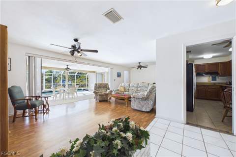 2306 SE 15th Ter, Cape Coral FL - photo 19 of 48