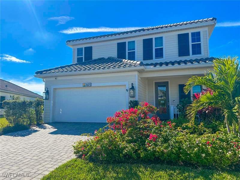 4 bedroom SingleFamilyResidence at 4605 Centaurus Cir, Skysail, Naples — photo 4