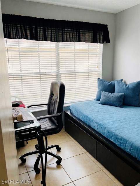 124 Santa Clara Dr 15, Naples FL - photo 18 of 37