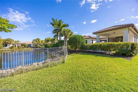 2277 Residence Cir, Naples FL - photo 8 of 50