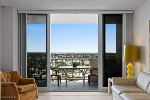 140 Seaview Ct 1704S, Marco Island FL - photo 14 of 25