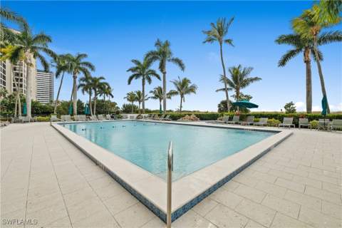 140 Seaview Ct 1704S, Marco Island FL - photo 23 of 25