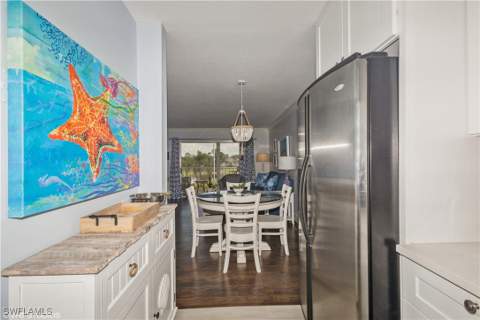 190 Turtle Lake Ct 311, Naples FL - photo 17 of 47