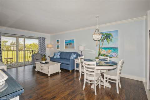 190 Turtle Lake Ct 311, Naples FL - photo 9 of 47