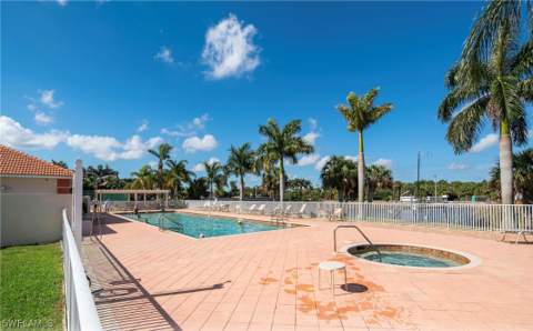 25085 Peacock Ln 102, Naples FL - photo 18 of 22