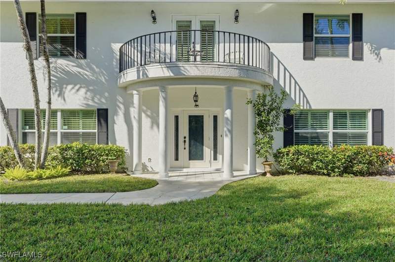 4 bedroom SingleFamilyResidence at 7395 Stonegate Dr, Stonegate At Crossings, Naples — photo 2
