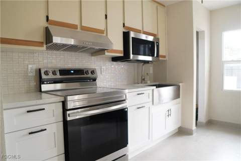 48 W North Shore Ave, North Fort Myers FL - photo 15 of 44