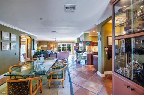 130 Montrose Dr, Fort Myers FL - photo 8 of 46