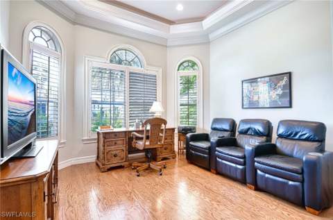 3002 Crayton Rd, Naples FL - photo 13 of 33