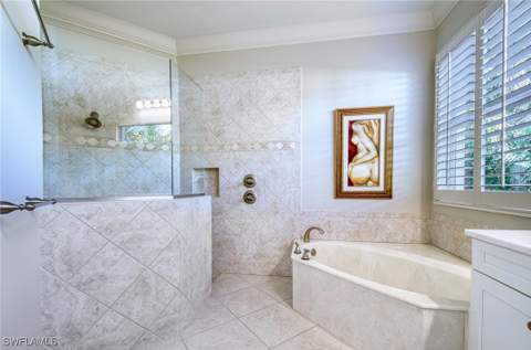 3002 Crayton Rd, Naples FL - photo 16 of 33