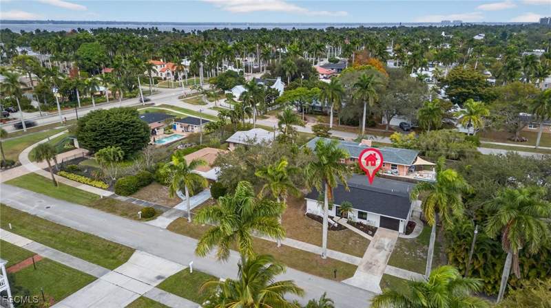 3 bedroom SingleFamilyResidence at 1433 Paloma Dr, Fort Myers, Fort Myers — photo 3