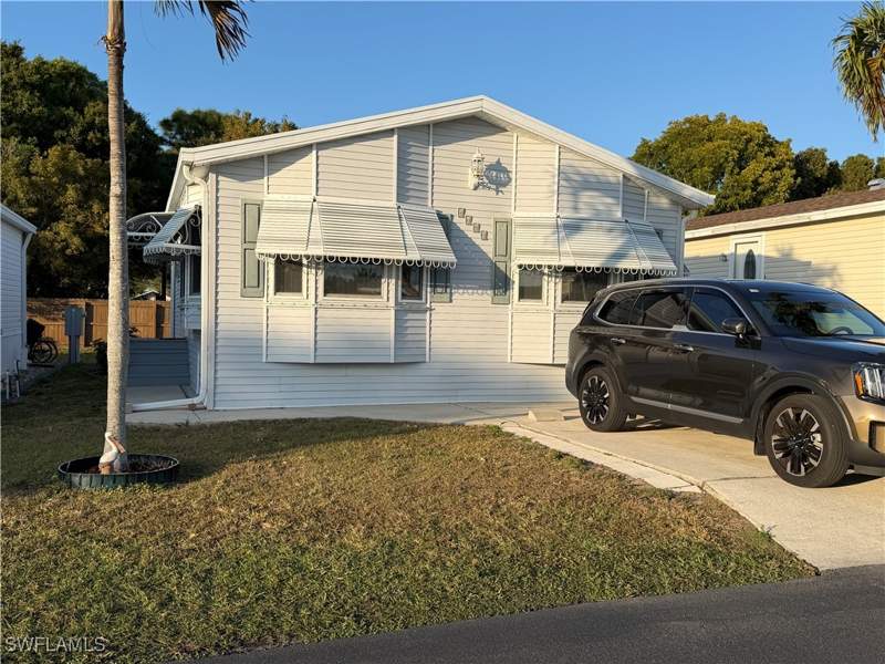 1 bedroom ManufacturedHome at 4680 Washington Way W, Riverwoods Plantation, Estero — photo 3