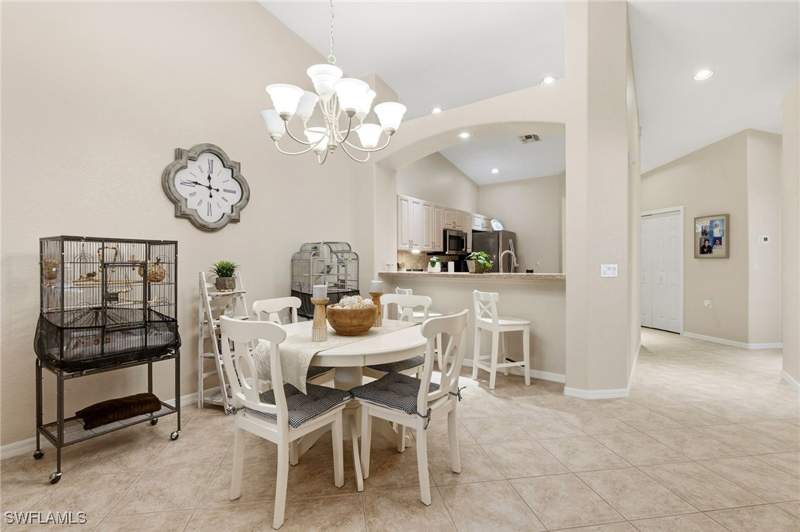 3 bedroom Attached at 6242 Mandalay Cir 55, Mandalay, Naples — photo 4