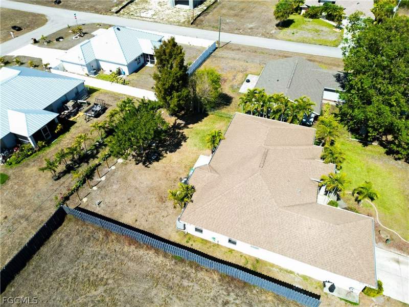 4 bedroom SingleFamilyResidence at 2620 NE 21st Ct, Cape Coral, Cape Coral — photo 4