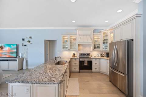 8943 Lely Island Cir, Naples FL - photo 14 of 40