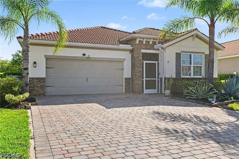 2 bedroom SingleFamilyResidence at 15154 Yellow Wood Dr, Cascades, Alva — photo 3