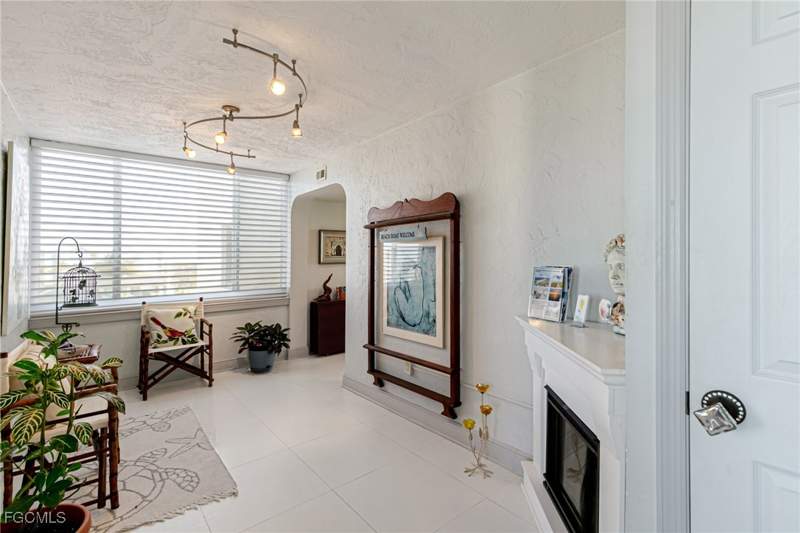 2 bedroom Condominium at 6672 Estero Blvd A511, Sandarac Condo, Fort Myers Beach — photo 5