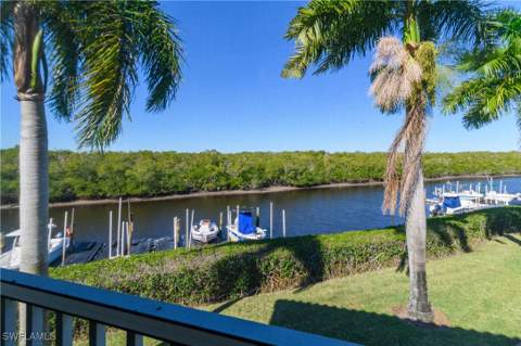 162 Newport Dr 1207, Naples FL - photo 18 of 48
