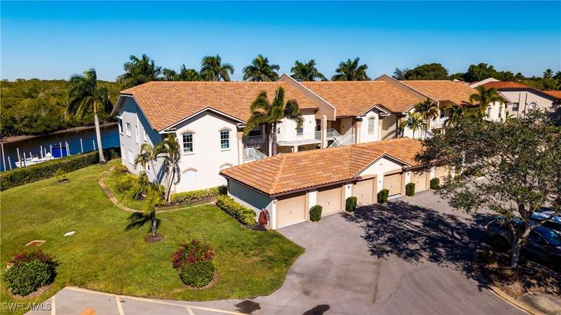 3 bedroom Condominium at 162 Newport Dr 1207, Sunset Cay Villas, Naples — photo 2