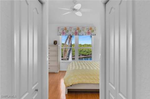 162 Newport Dr 1207, Naples FL - photo 22 of 48