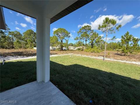 1121 Florence St E, Lehigh Acres FL - photo 8 of 31
