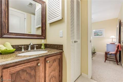 21420 Bay Village Dr 216, Fort Myers Beach FL - photo 15 of 32