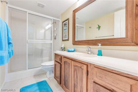21420 Bay Village Dr 216, Fort Myers Beach FL - photo 18 of 32