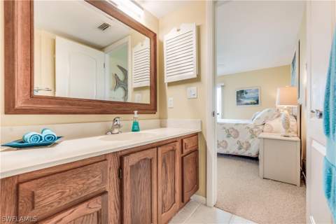 21420 Bay Village Dr 216, Fort Myers Beach FL - photo 21 of 32