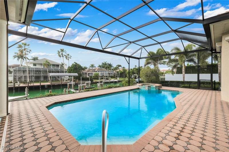 3 bedroom SingleFamilyResidence at 1589 Caxambas Ct, Estates, Marco Island — photo 4