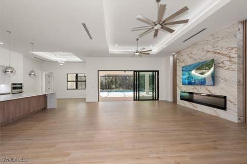 5080 Hickory Wood Dr, Naples FL - photo 6 of 47