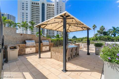 5601 Turtle Bay Dr 803, Naples FL - photo 22 of 23