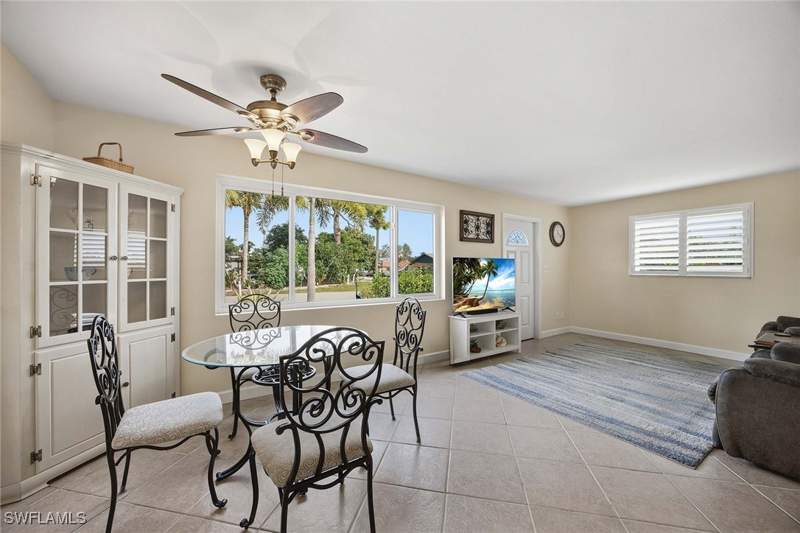4 bedroom SingleFamilyResidence at 10690 Crockett St, Bonita Farms, Bonita Springs — photo 3