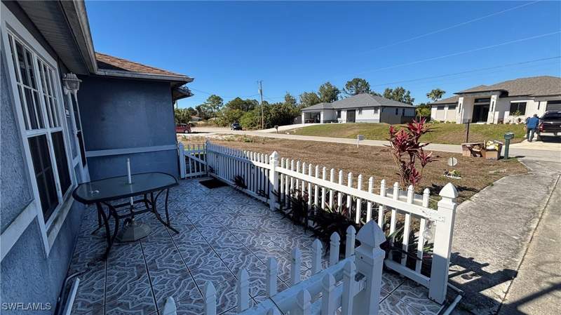 2 bedroom SingleFamilyResidence at 3015 6th St W, Lehigh Acres, Lehigh Acres — photo 2