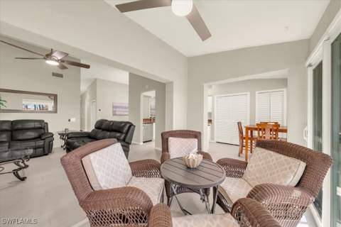 7320 Glenmoor Ln 2304, Naples FL - photo 13 of 50
