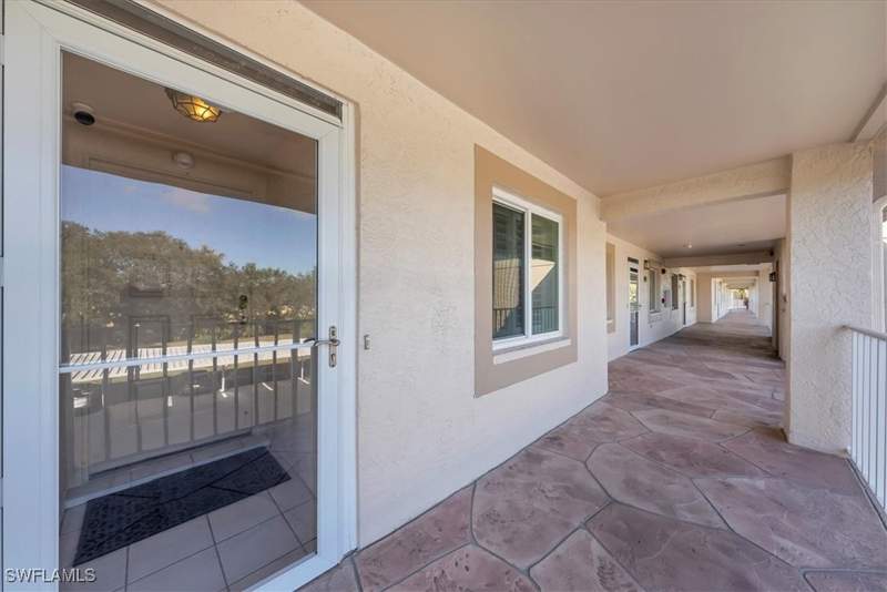 2 bedroom Condominium at 7320 Glenmoor Ln 2304, Country Glen, Naples — photo 2