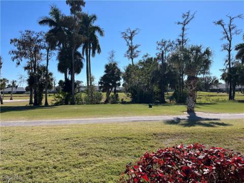1356 Myerlee Country Club Blvd 2, Fort Myers FL - photo 7 of 47