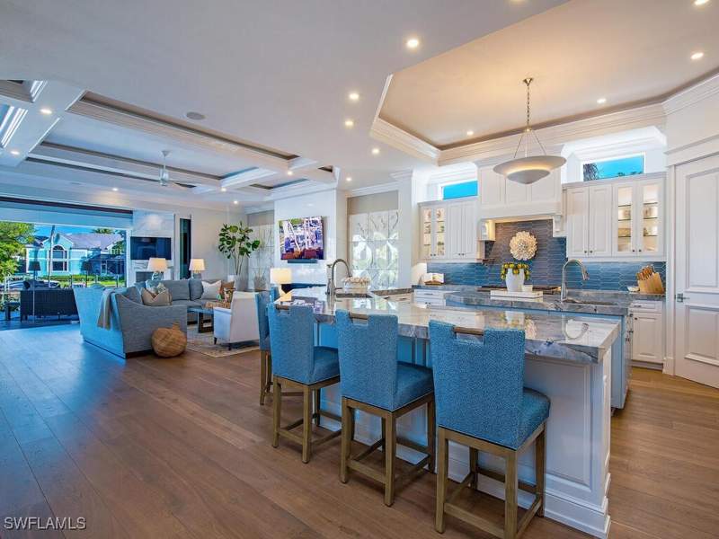 4 bedroom SingleFamilyResidence at 3243 Gin Ln, Port Royal, Naples — photo 3