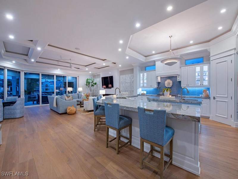 4 bedroom SingleFamilyResidence at 3243 Gin Ln, Port Royal, Naples — photo 4