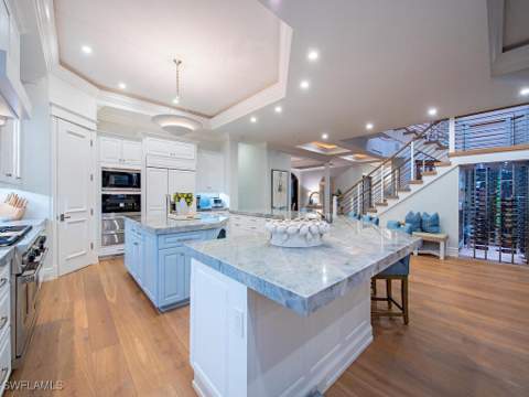 3243 Gin Ln, Naples FL - photo 7 of 46