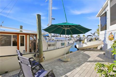 35 Emily Ln, Fort Myers Beach FL - photo 20 of 28