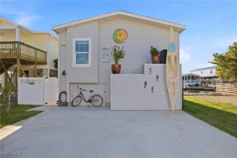35 Emily Ln, Fort Myers Beach FL - photo 23 of 28